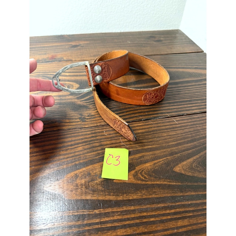Vintage Mens Brown Cowboy Leather Floral Embossed Silver Buckle Western Belt
